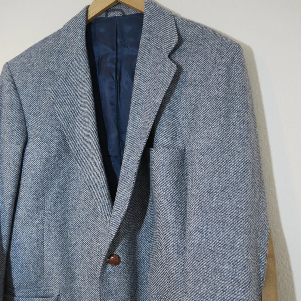 WFF Wool Sport Coat Blazer Herringbone Tweed‎ 2 Button Gray Elbow Patches